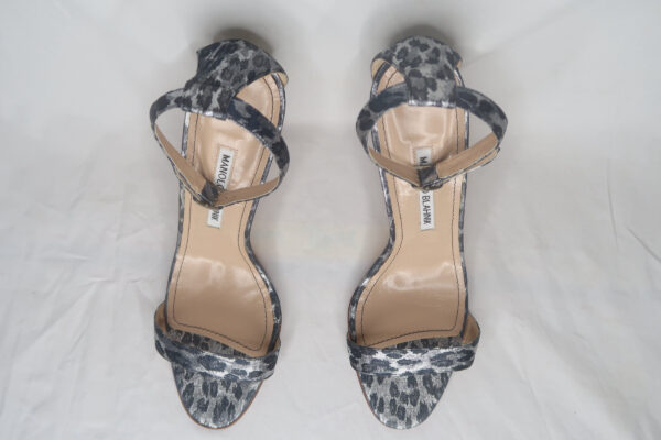 MANOLA BLAHNIK Leopard Print Satin Shoes - Image 7