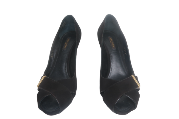 Louis Vuitton Black Suede Passy Pumps Size 37.5 - Image 8